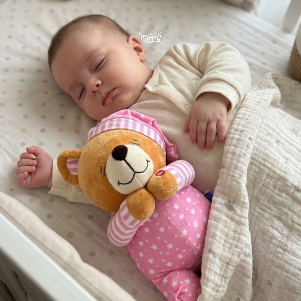 Foto de cliente com o Meu Primeiro Urso